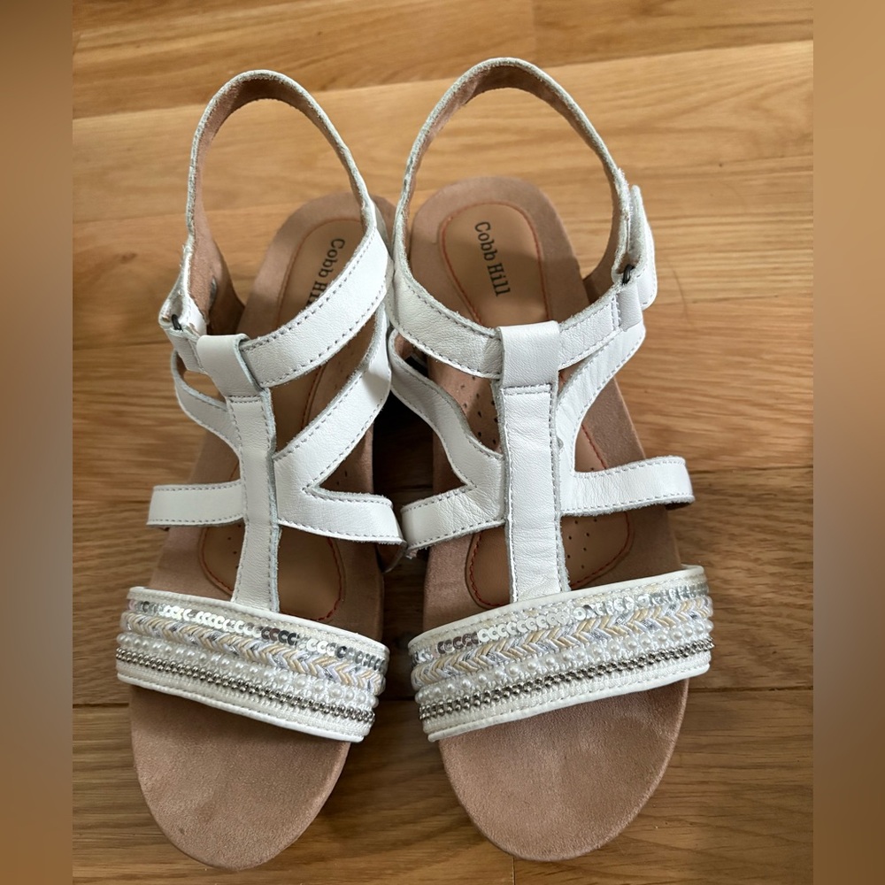 Cobb Hill by New Balance Women's Cream Sandals